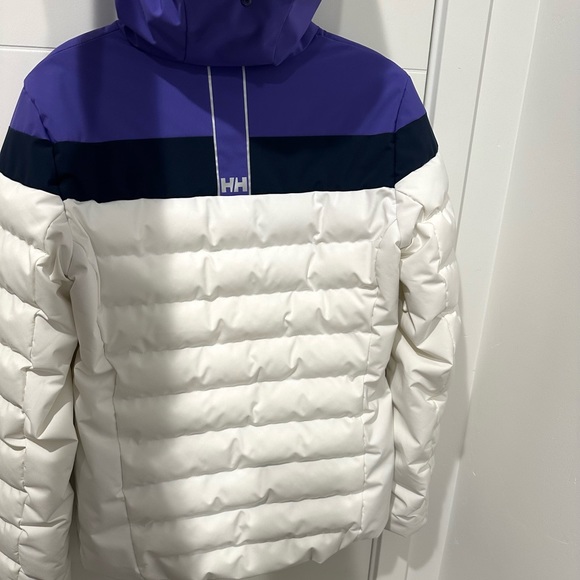 Helly Hansen Puffy Jacket - Picture 2 of 5